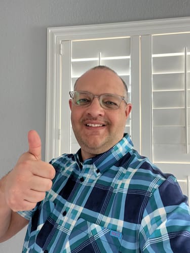 Customer photo review of They Live "All Out of Bubble Gum" – KUNUFLEX Short Sleeve Shirt