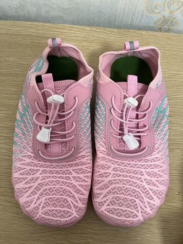 Customer photo review of Lorax Pro - Healthy & non-slip barefoot shoes (Unisex) (Buy 1, get 1 FREE!)