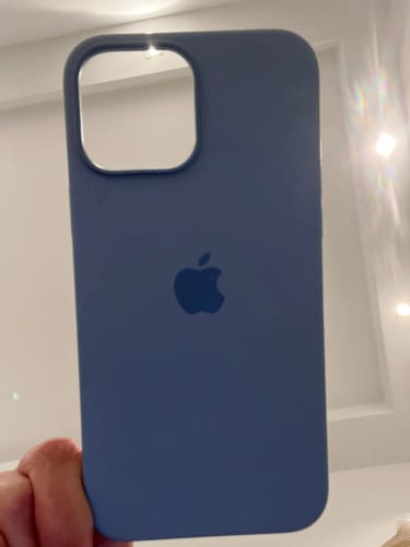 Customer photo review of iPhone 13 Silicone Case with MagSafe