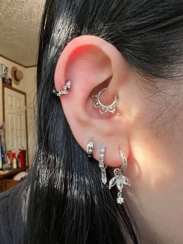 Customer photo review of HAVANA Mini Starburst Huggie Hoop