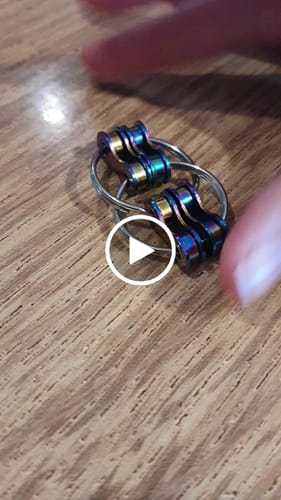 Customer video review of OIL SLICK Double Loop Fidget - 2 sizes available
