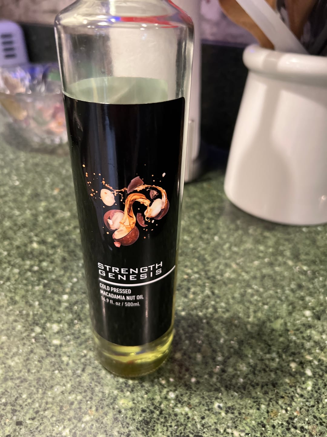 Customer photo review of Australian Extra Virgin Macadamia Nut Oil Cold Pressed (500ml Bottle)