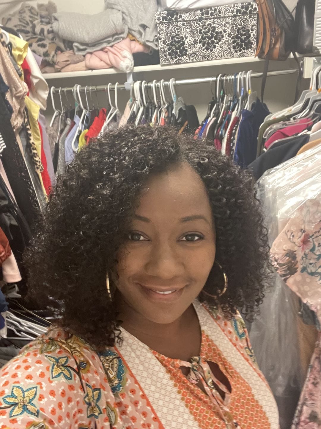 Customer photo review of Kayla 3C Burmese Loose Kinky Curly - InvisiRoot™ Clip-ins (AKA TrueRoot™ Clip-ins)