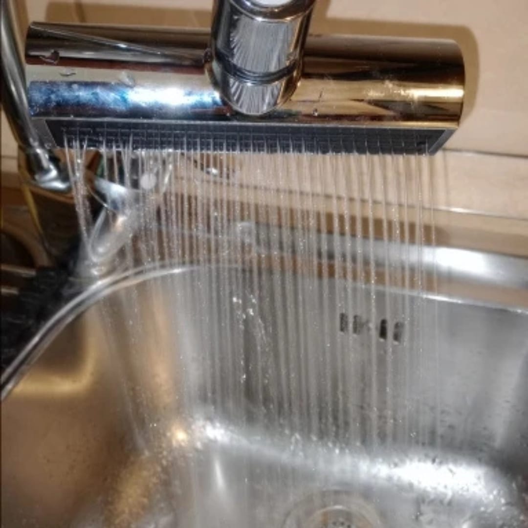 Customer photo review of NexH2O - Universaladapter für Wasserhähne mit drei Strahlmodi