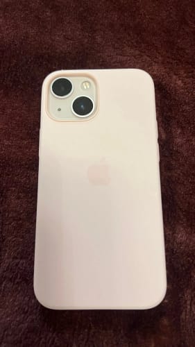 Customer photo review of iPhone 13 Silicone Case with MagSafe