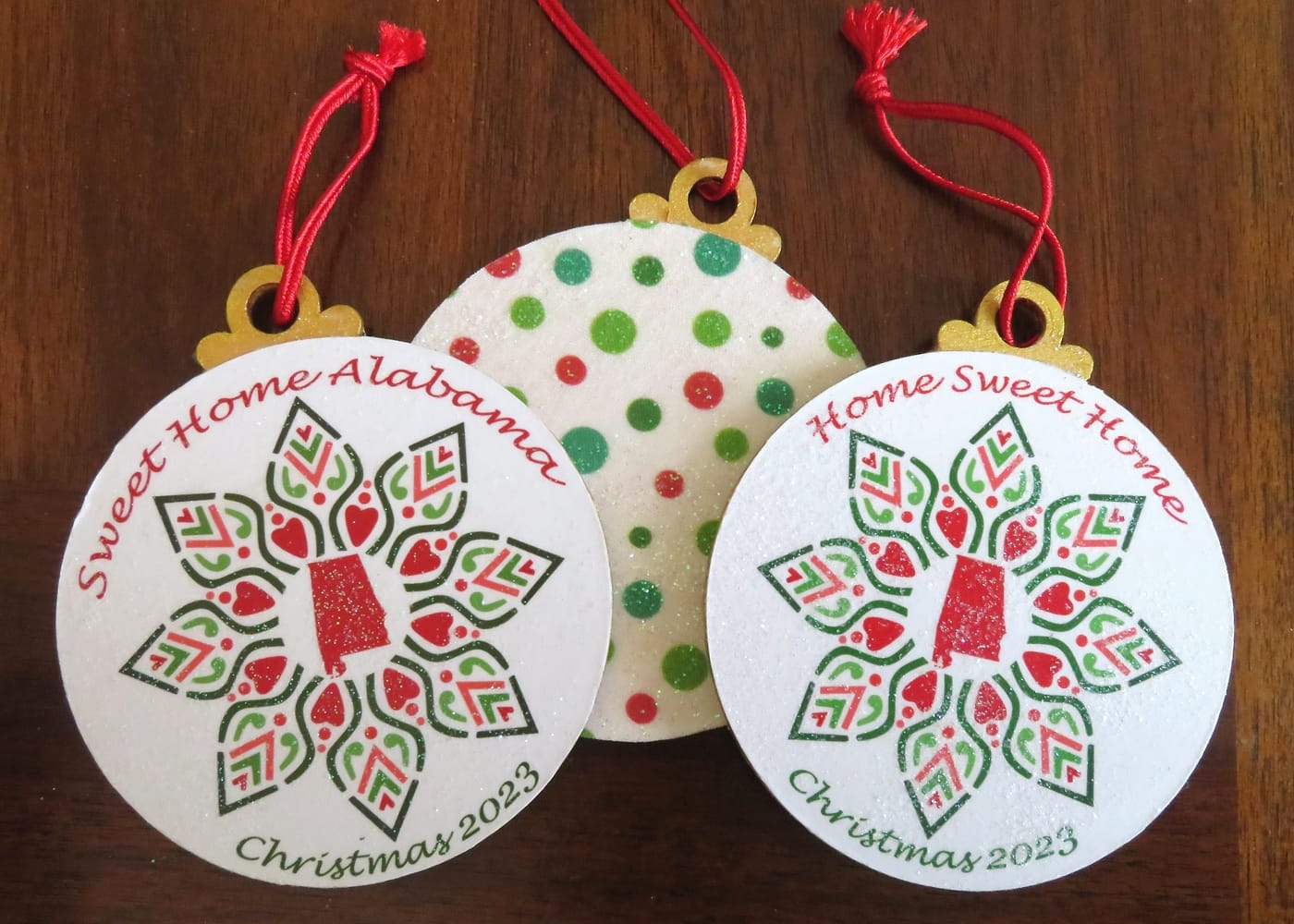 Customer photo review of Unfinished Wood Christmas Ornament Shape - Craft - up to 36" DIY