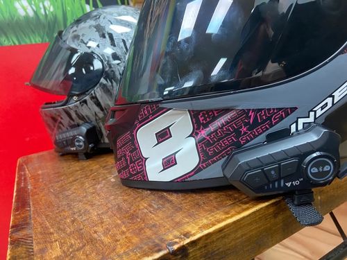 Customer photo review of Motarcom - L'intercom moto haut de gamme et abordable