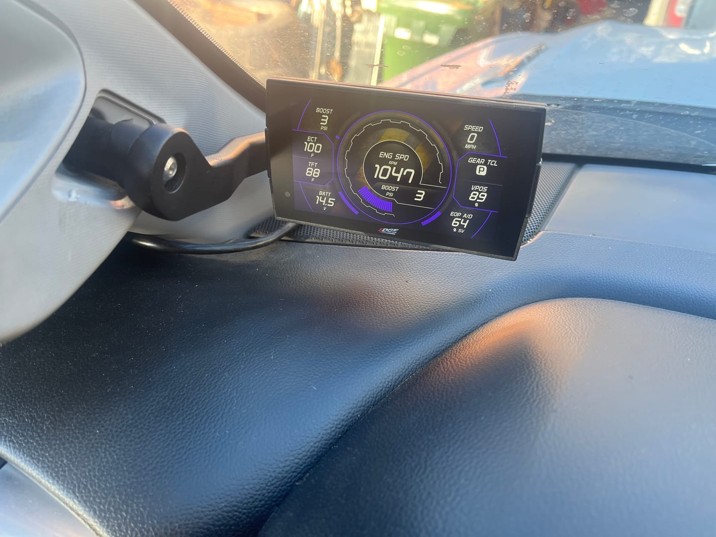Customer photo review of 2015-2019 Duramax 2500/3500 CTS3 Pillar Display Mount (28600)