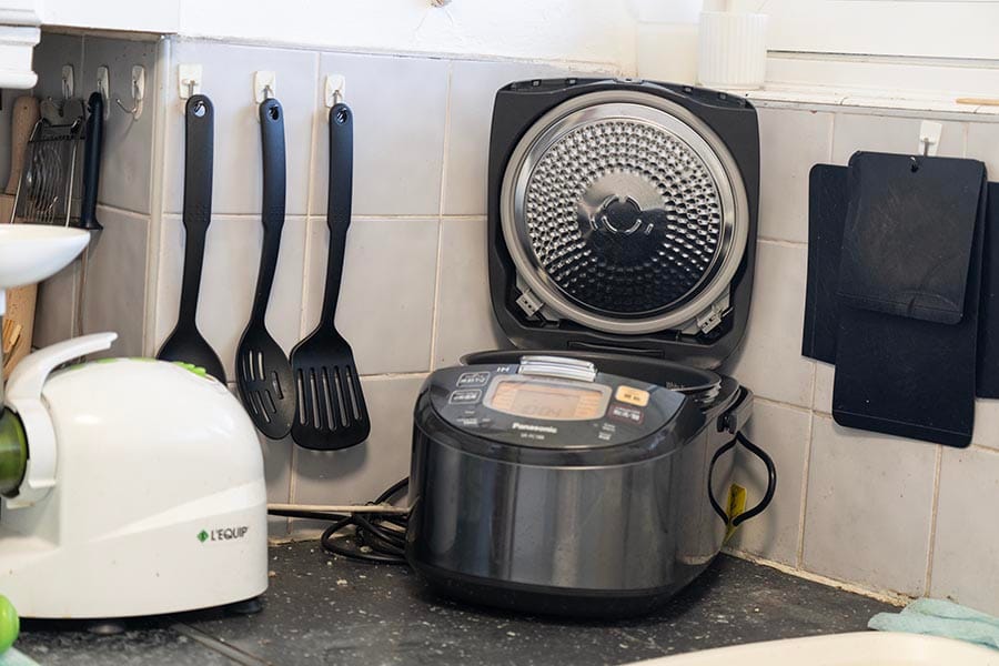 Customer photo review of Panasonic Diamond "Kamado" IH Rice Cooker SR-FC188 (1.8L / 220V UK version)