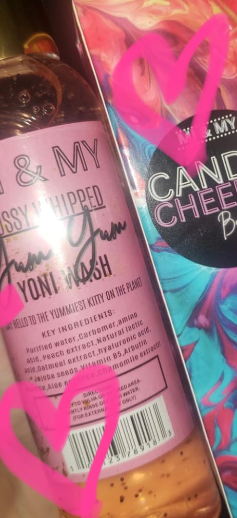 Customer photo review of Bomb Kitty