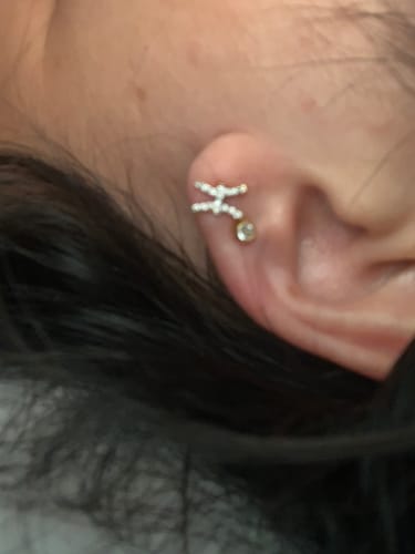Customer photo review of Rose Ohrstecker