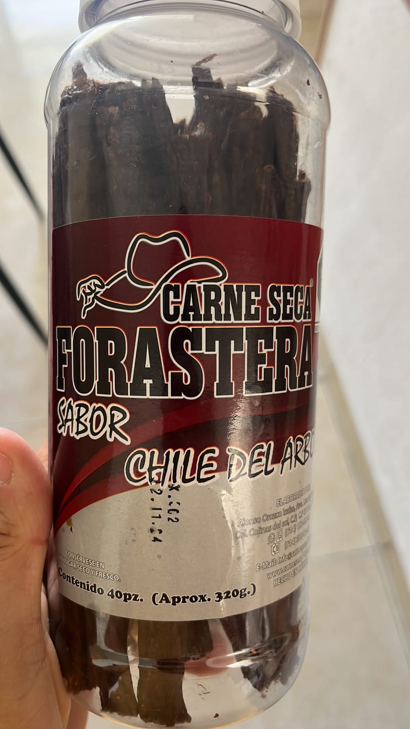 Customer photo review of Tiras de carne seca sabor Chile del Arbol