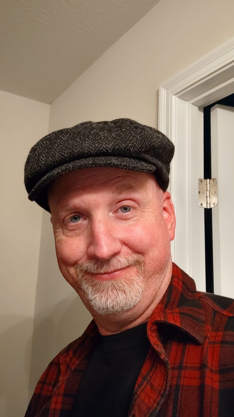 Customer photo review of Peaky Blinders Irish Tweed Newsboy Cap