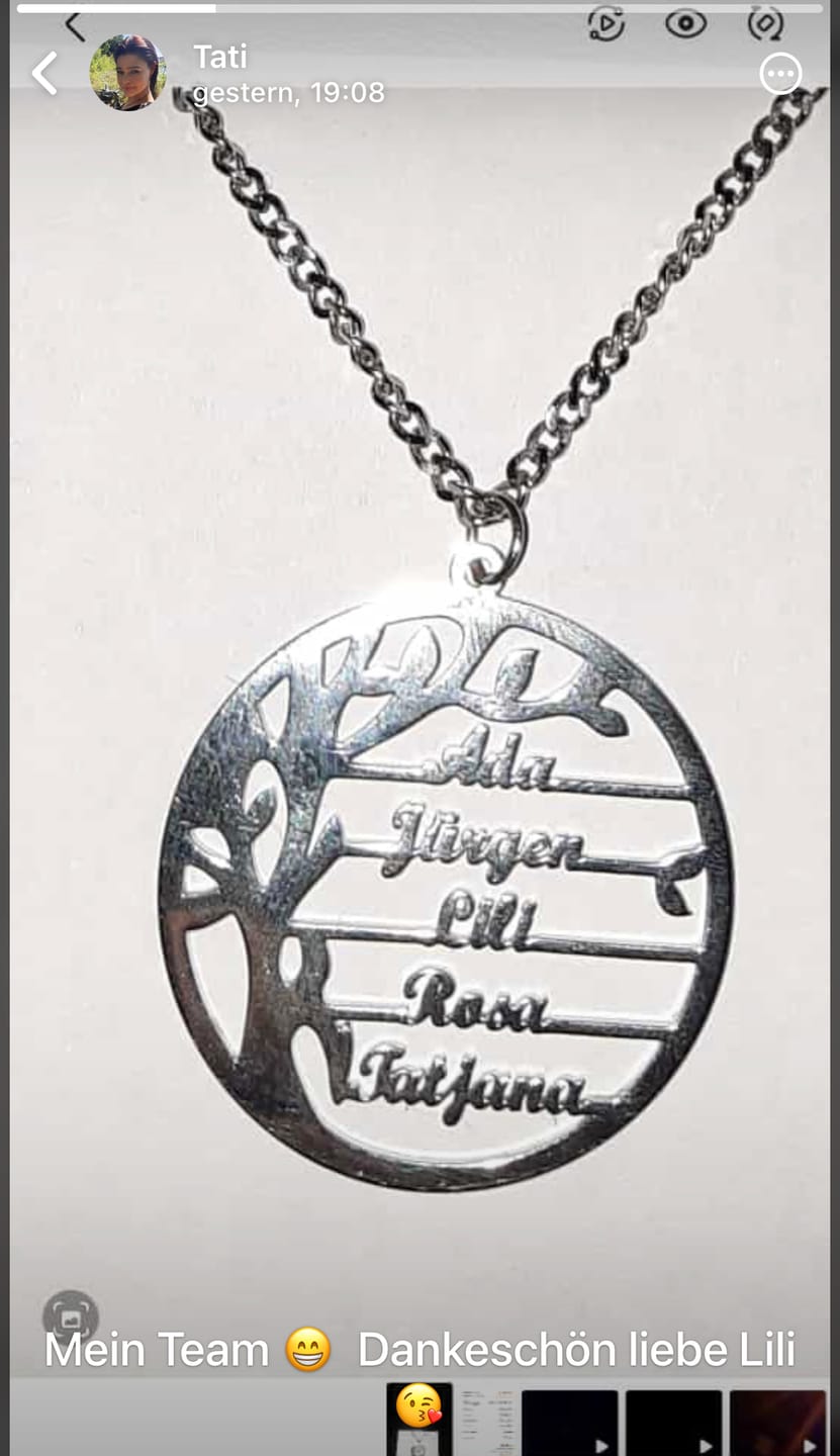 Customer photo review of LOANYA Lebensbaum Kette mit personalisierten Namen