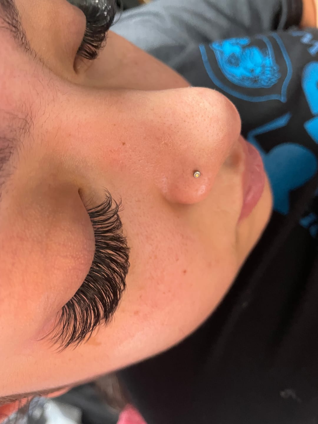 Customer photo review of Super Easy Fan Lash Extensions 0.05mm