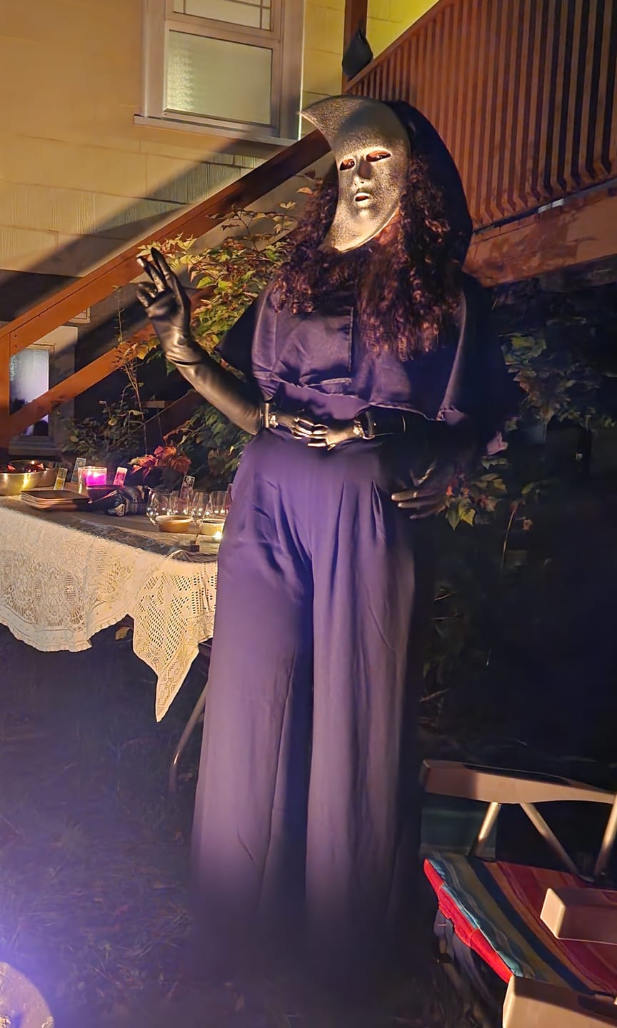 Customer photo review of Victorian Hands Belt in Gunmetal
