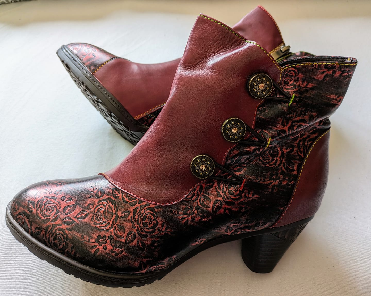 Customer photo review of Retro Handmade Floral Stitching Button Boots