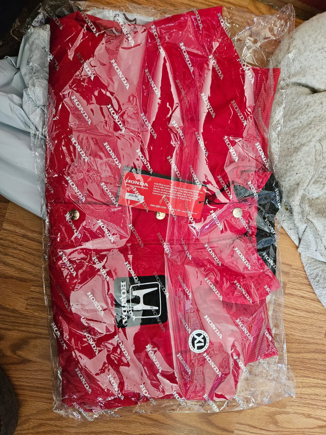 Customer photo review of 1989 Honda Grand Prix Racing Team Twill Jacket