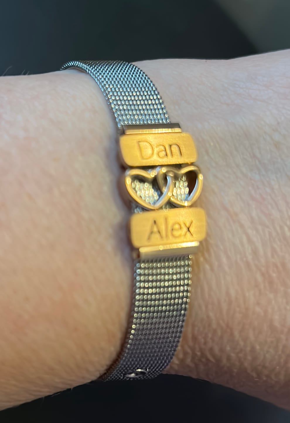 Customer photo review of Mesh charm name rosé gold