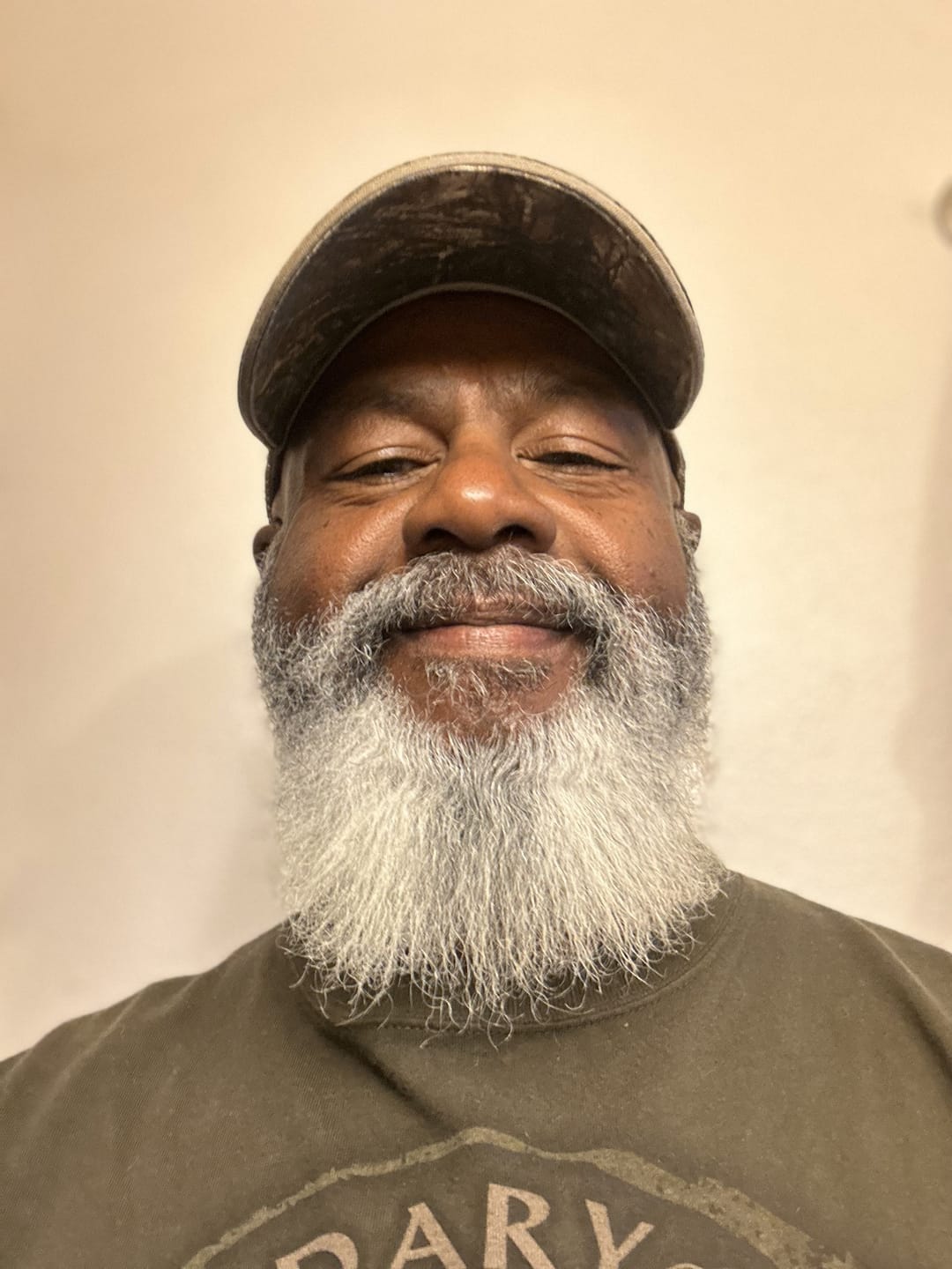 Customer photo review of SHINE Premium Beard Cream (2 oz)