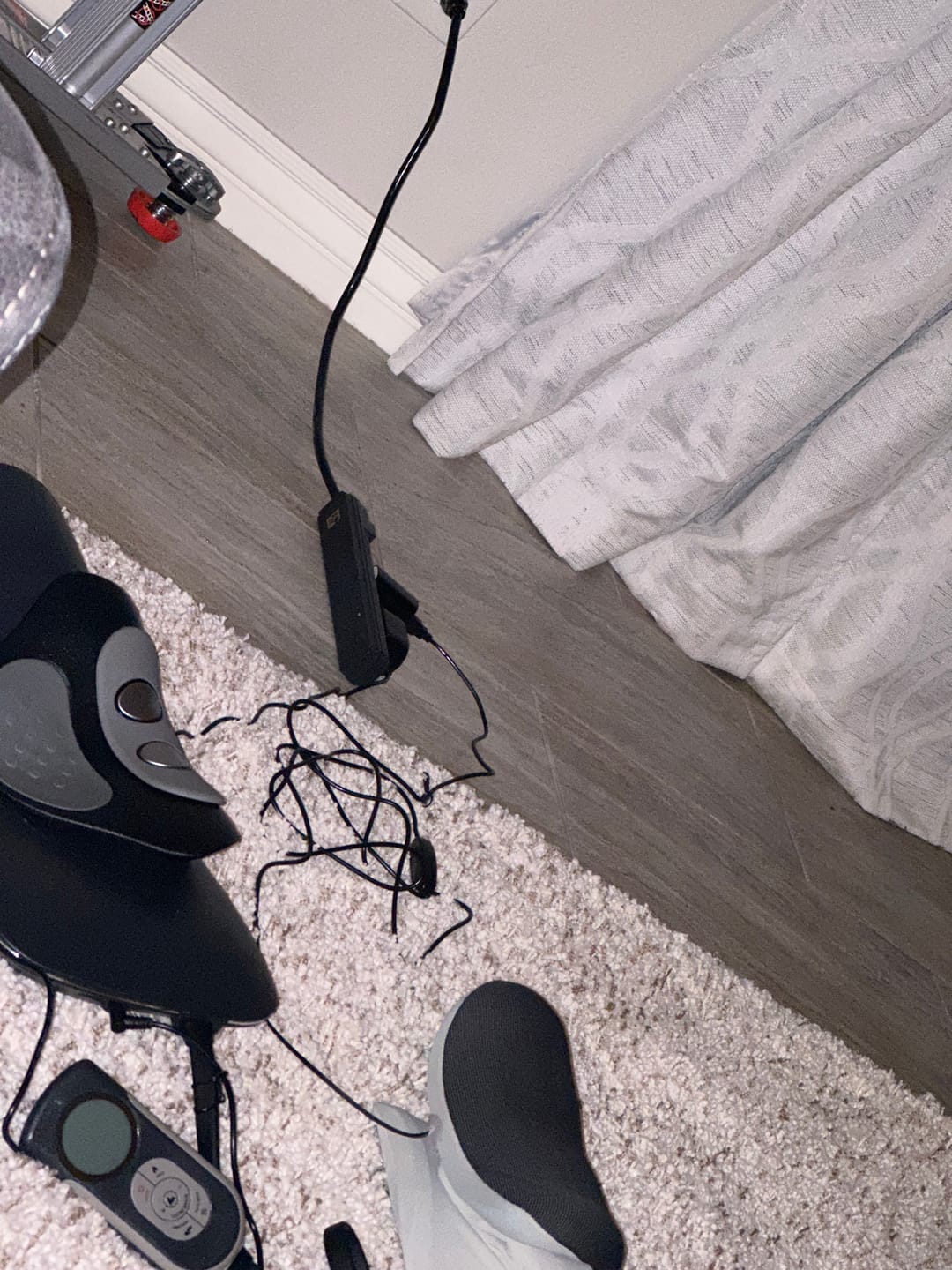 Customer photo review of Hypertrax Multi-Functional Cervical Traction Device
