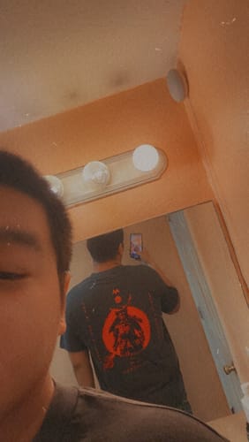 Customer photo review of The 47 Ronin VINTAGE TEE - RED