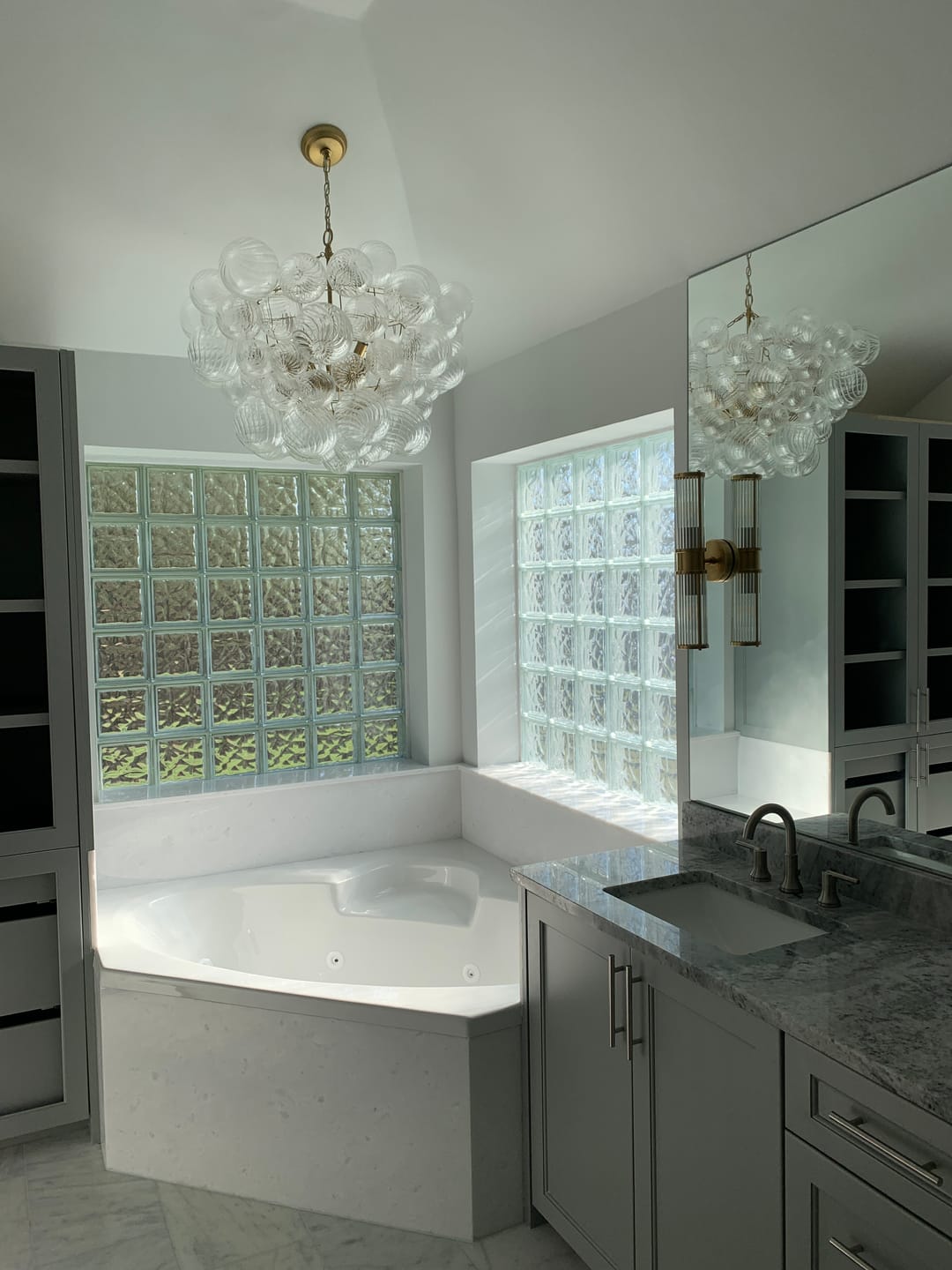 Customer photo review of Modern Decorative Swirled Glass Cluster Bubble Chandelier