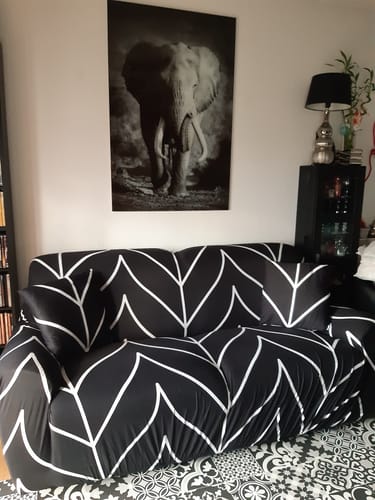Customer photo review of Noir leaves - Housses Extensibles de Fauteuil et Canapé
