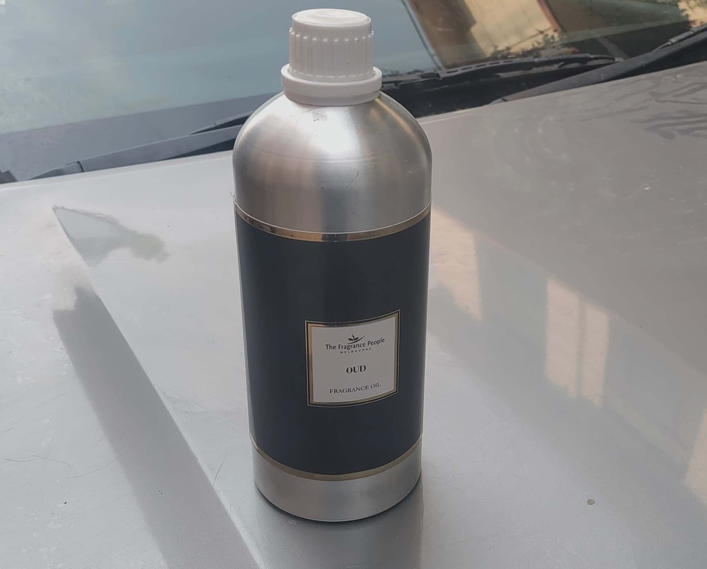 Customer photo review of Oud Fragrance Oil  (1 Litre)