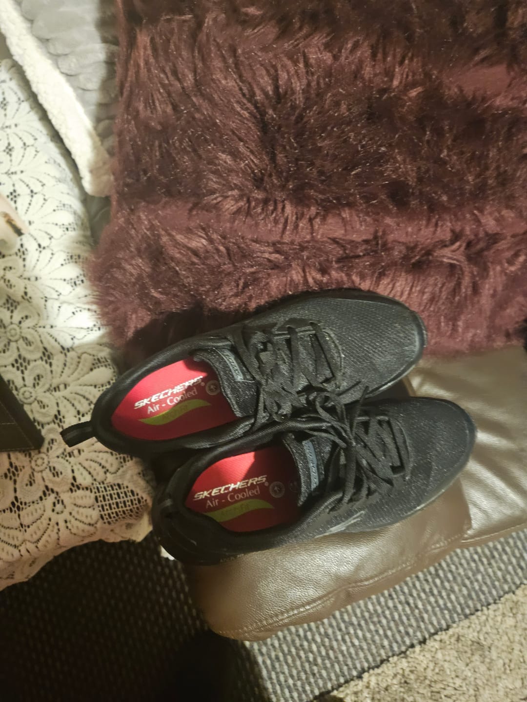 Customer photo review of Skechers Arch Fit Sr Occupational Shoes