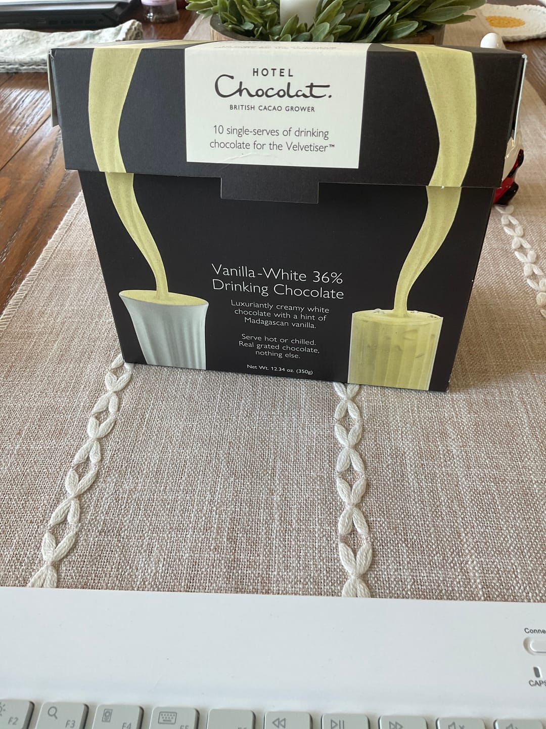 Customer photo review of Vanilla White Hot Chocolate Flakes