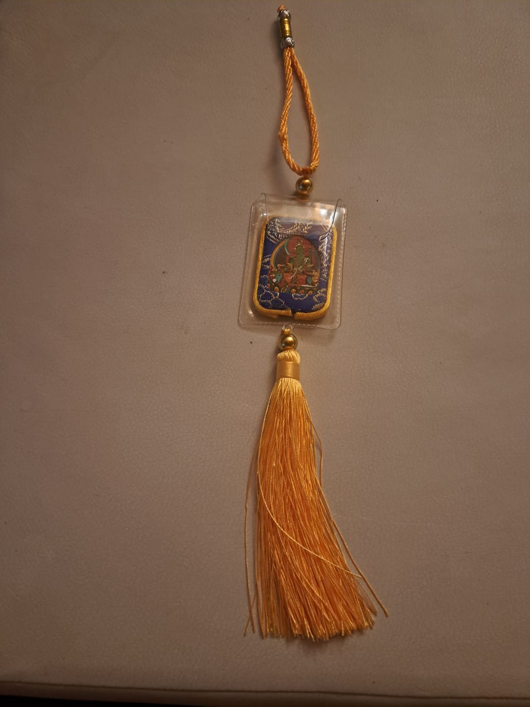 Customer photo review of Amulettes Protection Bouddhas