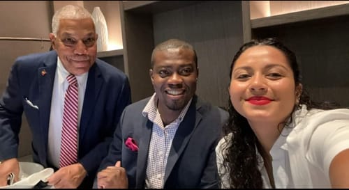 Customer photo review of White and Red Stripe Tie Hanky Cufflinks Set