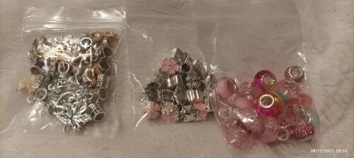 Customer photo review of Jewelance™ BraceletKit - Gør-Det-Selv-Sæt Til Fremstilling Af Charms Til Smykker