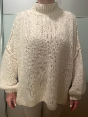 Customer photo review of Meli Strick Pullover - Beige