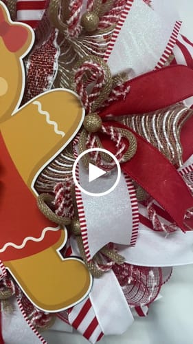 Customer video review of Bow Backer, Girl Gingie Bow Backer, wood sign, BB-W-0017, 13" wreath sign