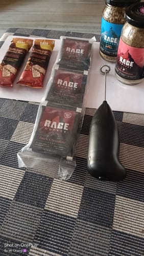 Customer photo review of Creme caramel 50 gms  + Vanilla Bubblegum 50 gms + Caffeine Almond Bar Pack of 2 + Frother  + Dark Chocolate sachets 10 pcs