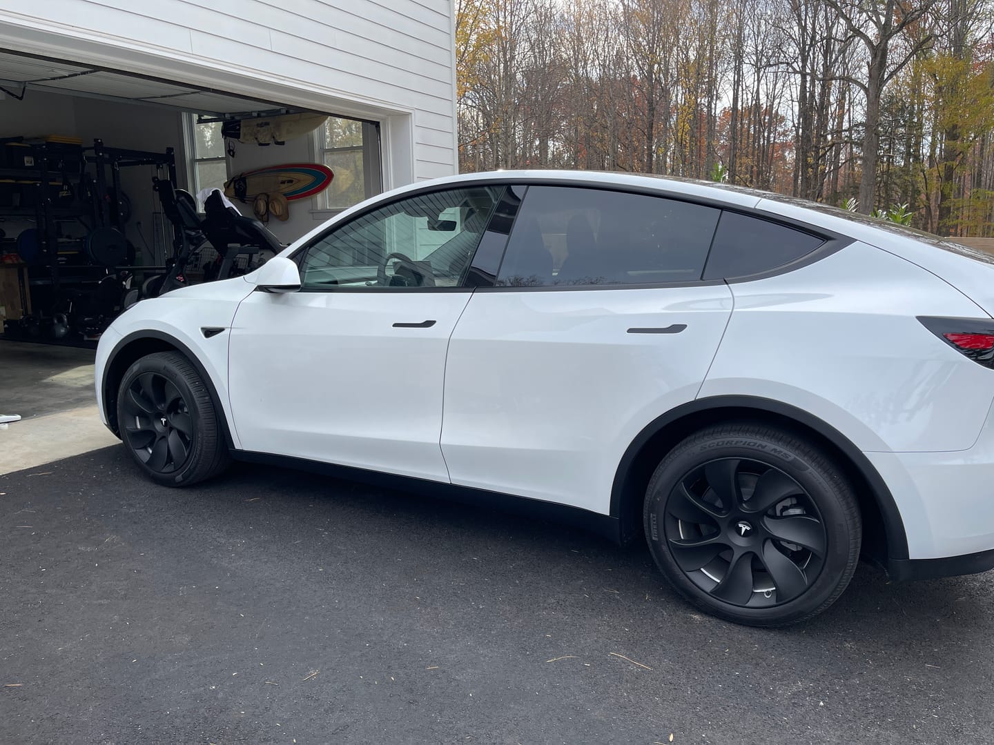 Customer photo review of TESPLUS 19'' Induction Style Wheel Cover for Model Y