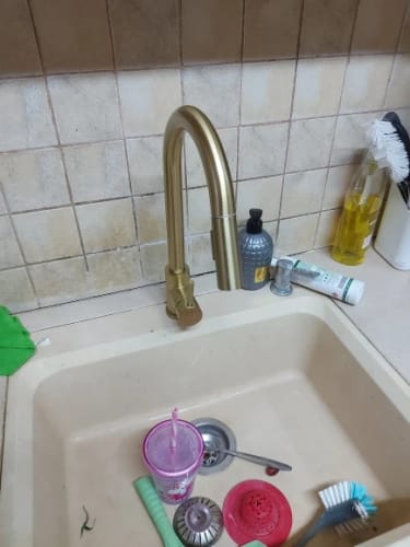 Customer photo review of Falkenberg - Touch Control Pull-Out Spout Kitchen Faucet