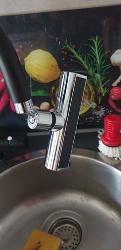 Customer photo review of Neuer Wasserfall-Küchenhahn