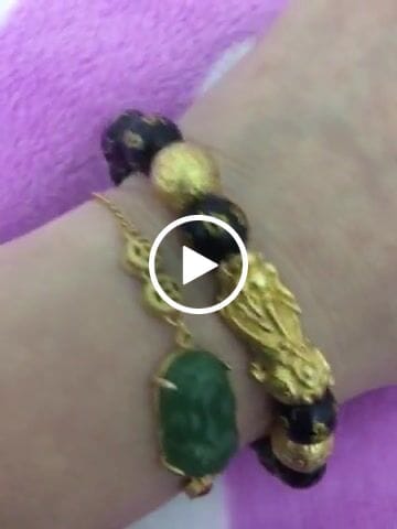 Customer video review of Feng Shui Black Obsidian Wealth Bracelet