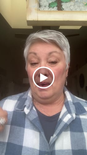Customer video review of Halo Wishbone Emerald Cut CZ Ring Set in Sterling Silver