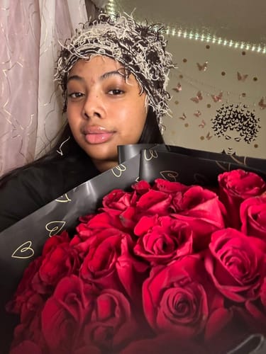 Customer photo review of Red Rose Bouquet