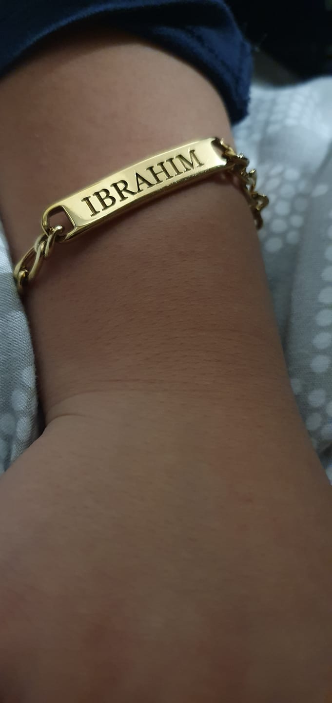 Customer photo review of Bracelet Gourmette Personnalisé pour Homme