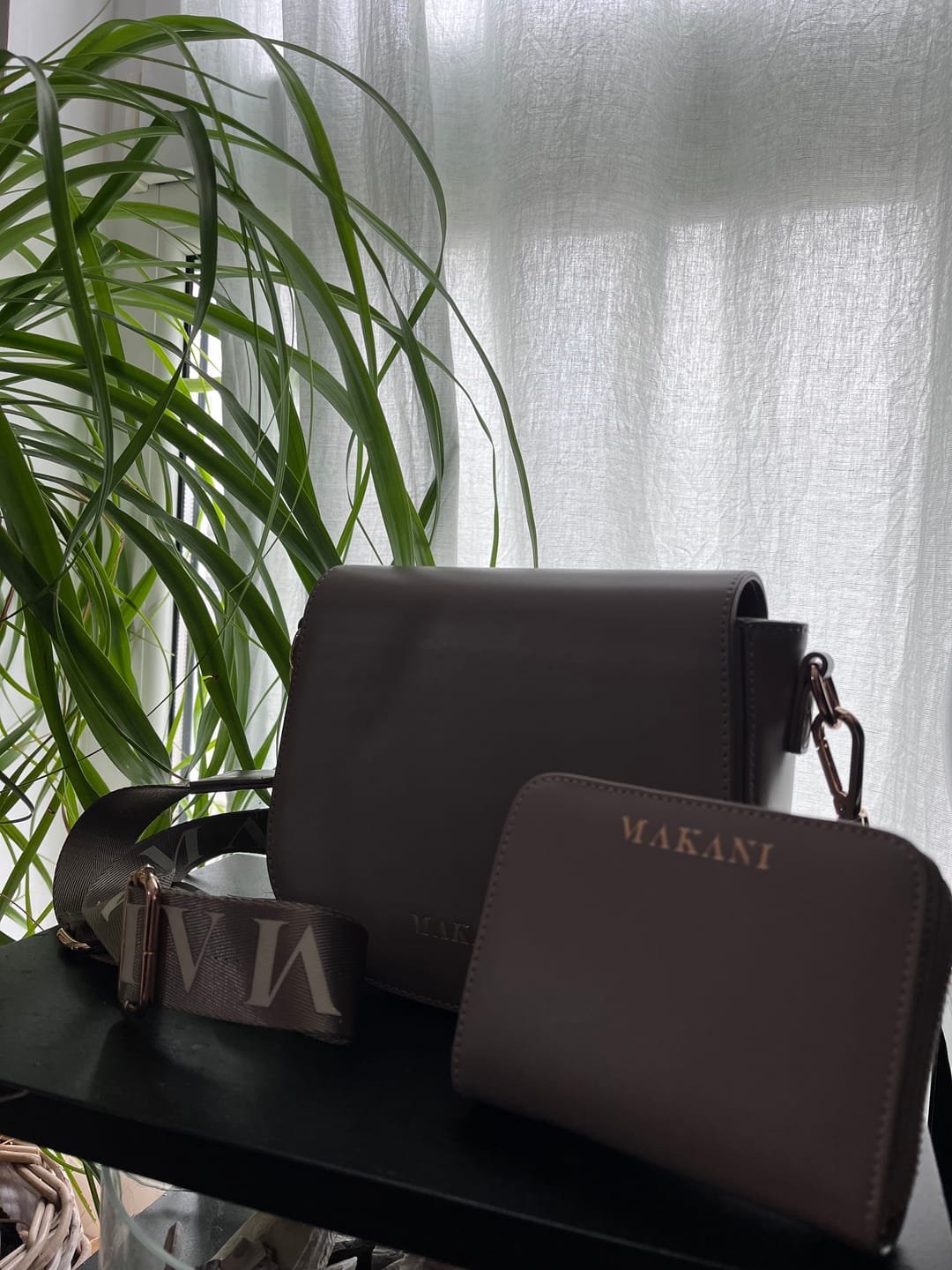 Customer photo review of KAIA - TAUPE