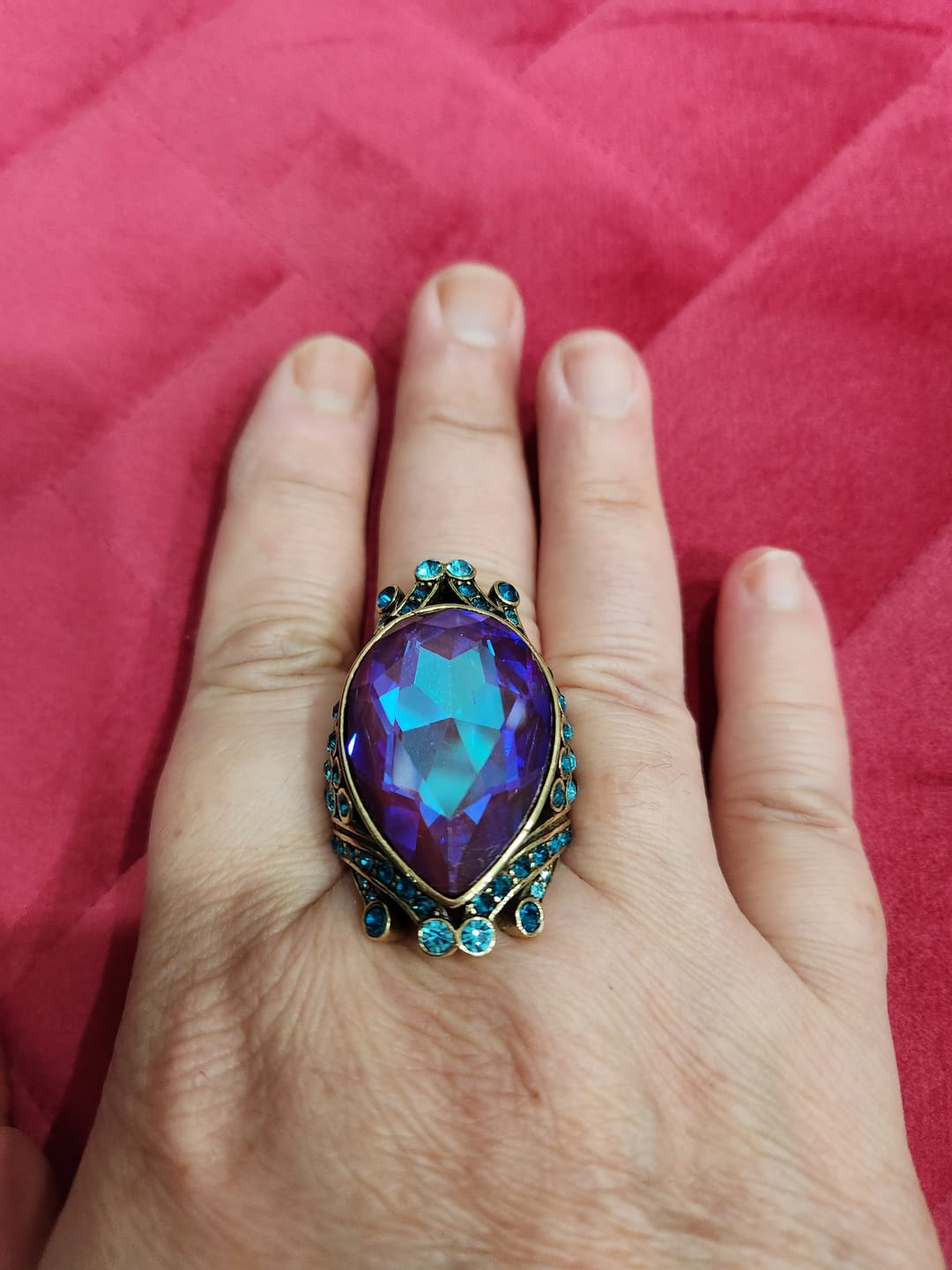 Customer photo review of HEIDI DAUS®"Make Some Waves" Crystal Statement Ring