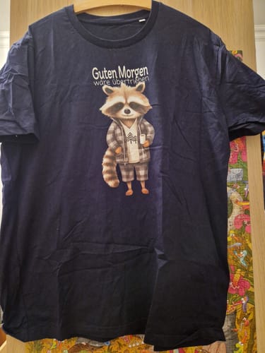 Customer photo review of Guten Morgen Waschbär - Bio Herren Shirt