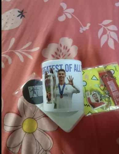 Customer photo review of Ronaldo Giftbox