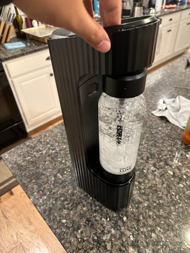 Customer photo review of qarbo LUXE Sparkling Water and Beverage Maker