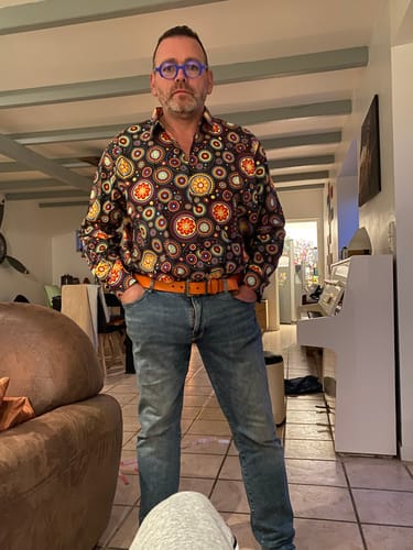 Customer photo review of Chemise habillée à manches longues en coton respirant à motif cachemire floral pour hommes